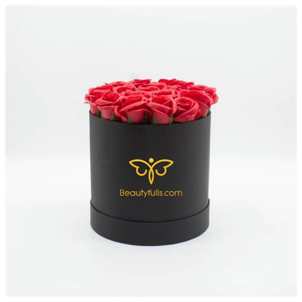 Hoa hồng sáp đỏ hộp tròn đen size m